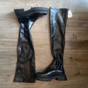 ZARA OVER THE KNEE BOOTS.                        Size 10 women NEW